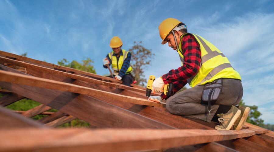 Professional Flat Roofing Installation services in Alice, TX